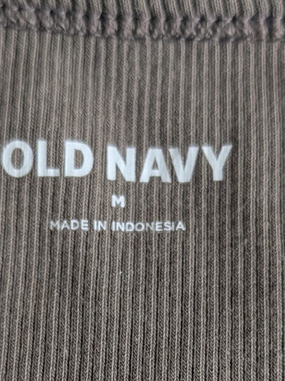 Old Navy Brown Ribbed Scoop-Neck Button-Front Crop Top Size M - Picture 4 of 5